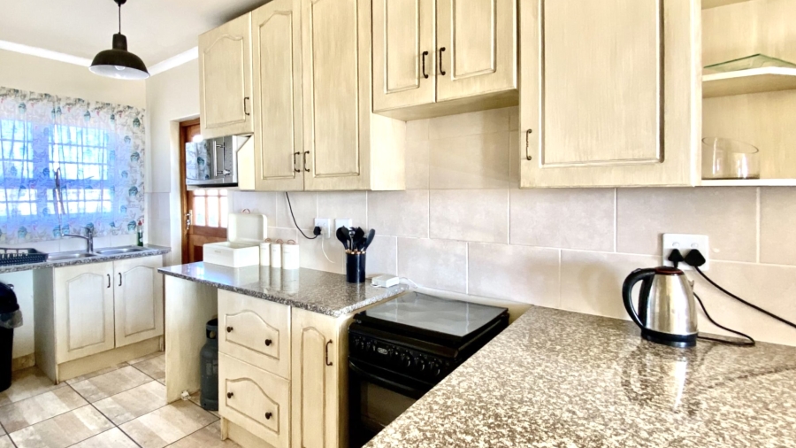 3 Bedroom Property for Sale in Laaiplek Western Cape